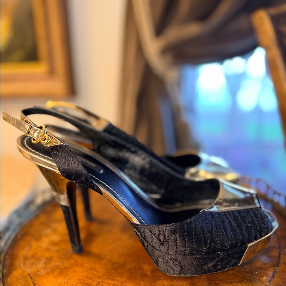 Louis Vuitton Gold and Black Slingback Peep-Toe Heels - Picture 3 of 5
